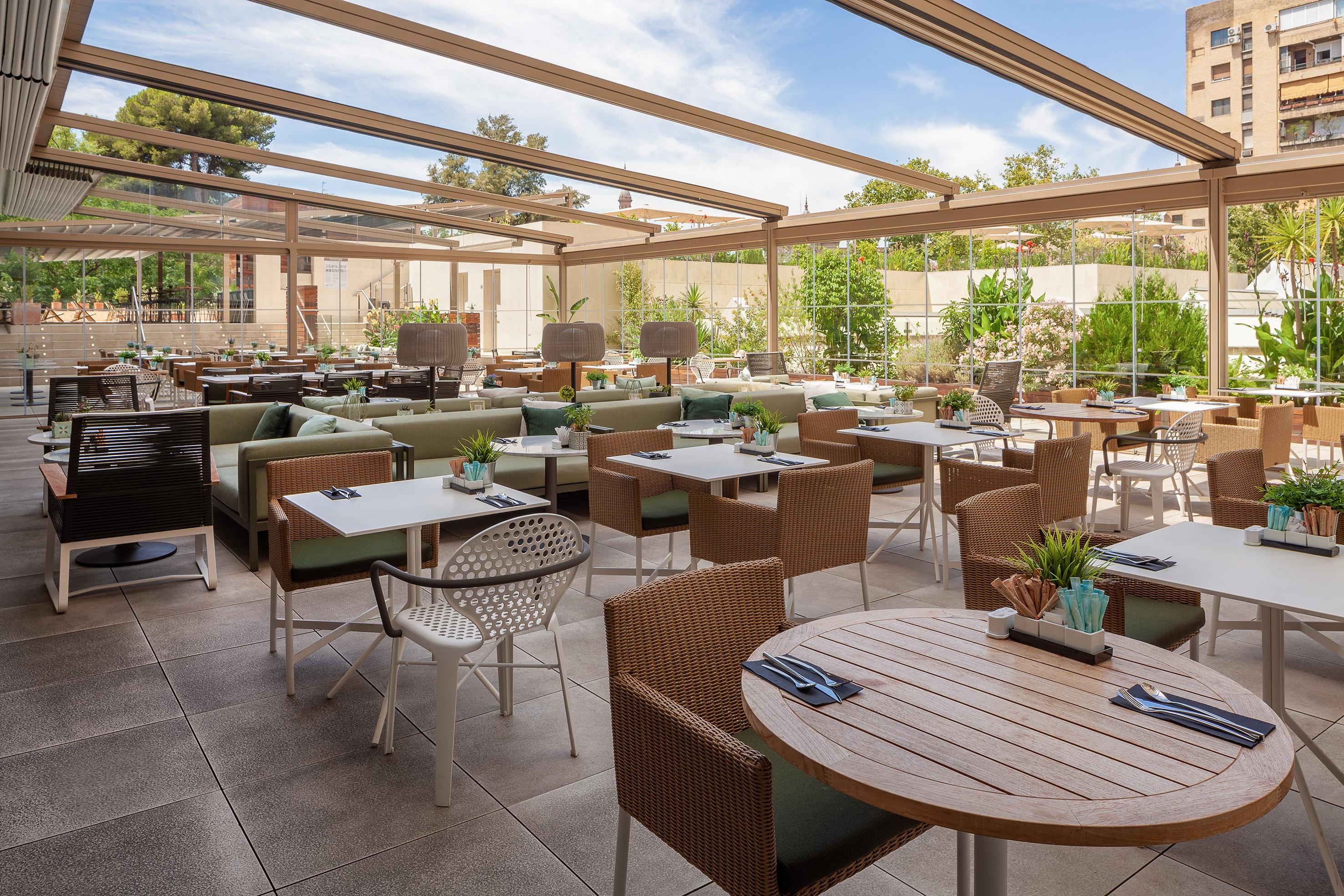The Level At Melia Sevilla מראה חיצוני תמונה