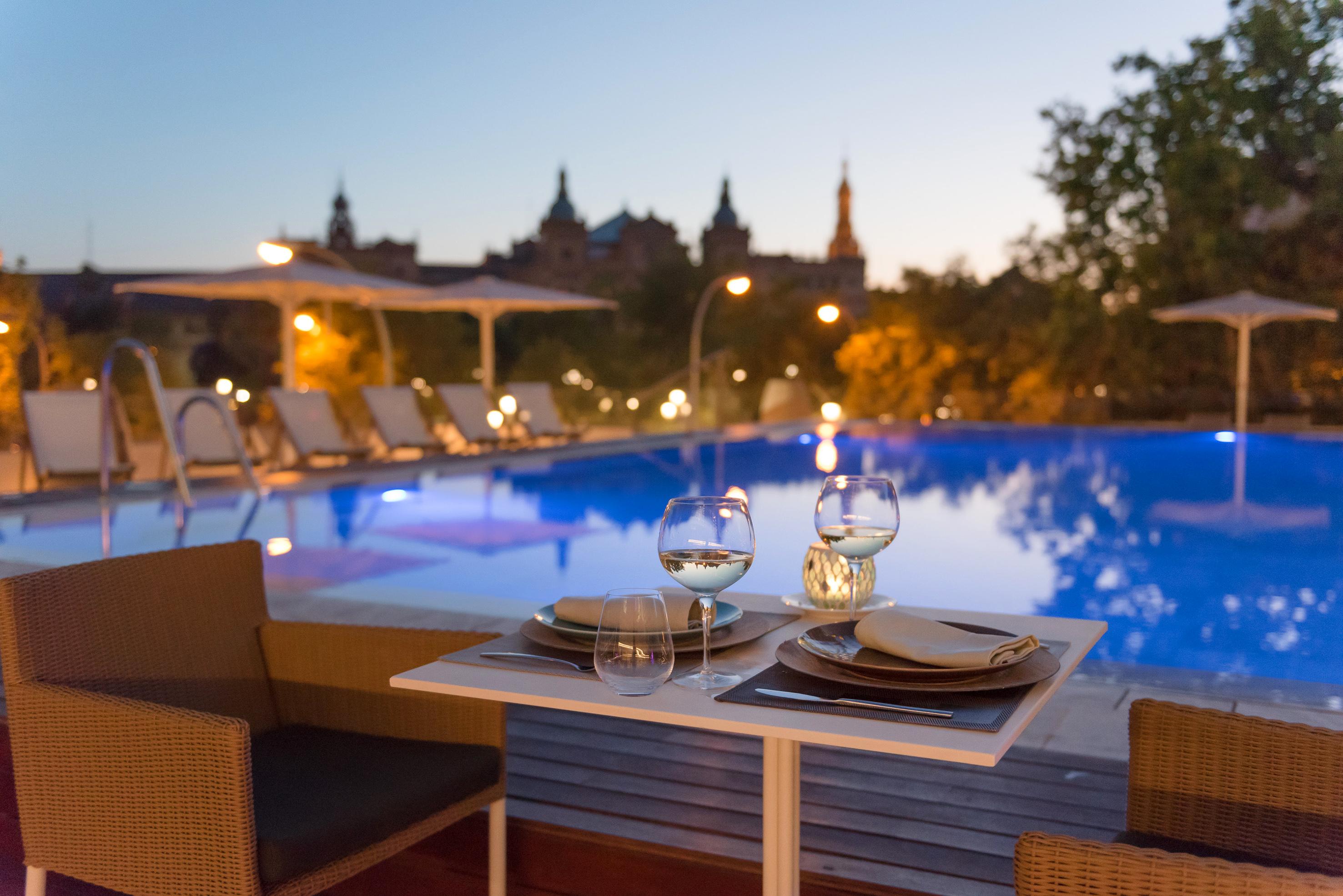 The Level At Melia Sevilla מראה חיצוני תמונה