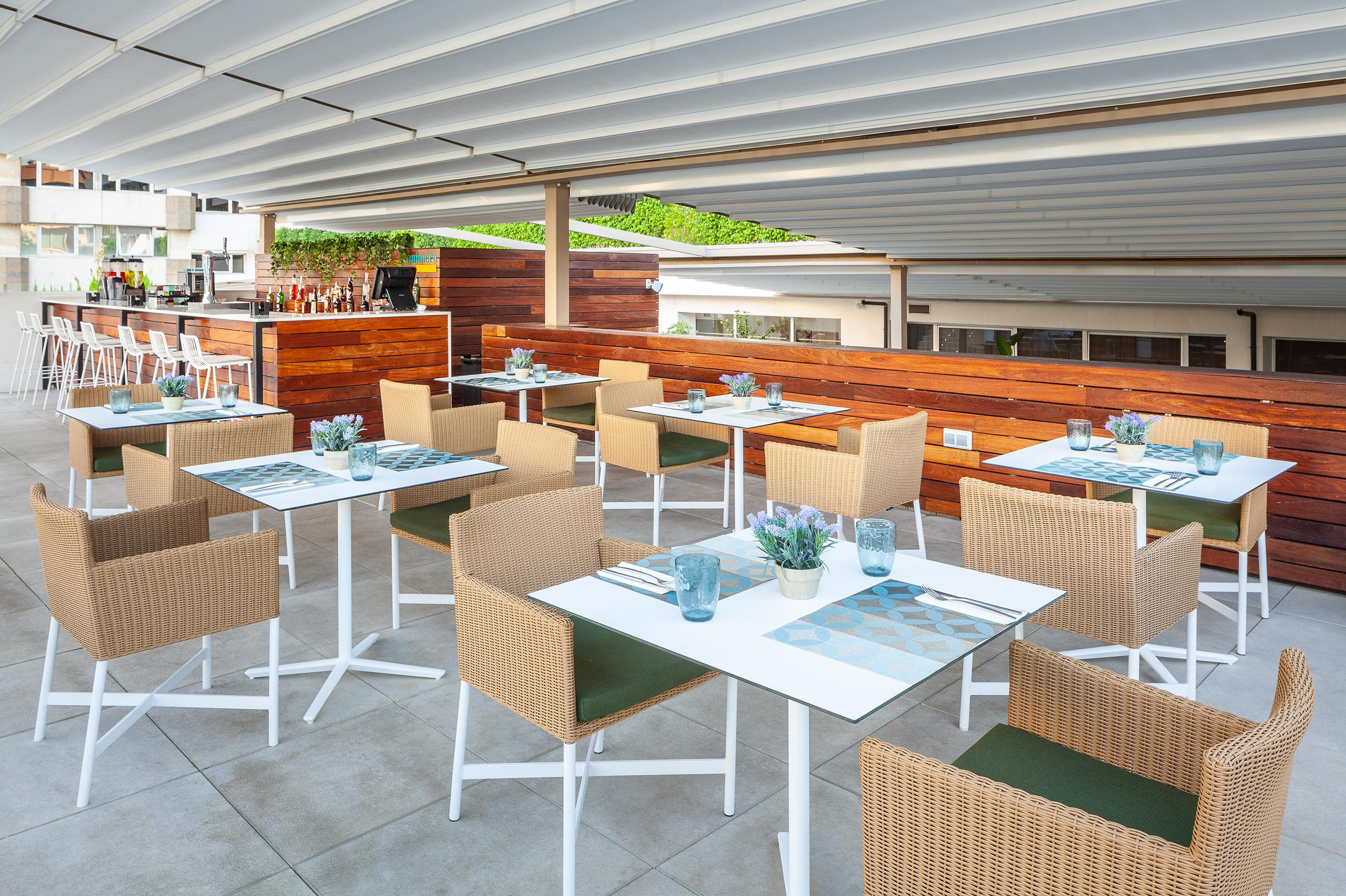 The Level At Melia Sevilla מראה חיצוני תמונה