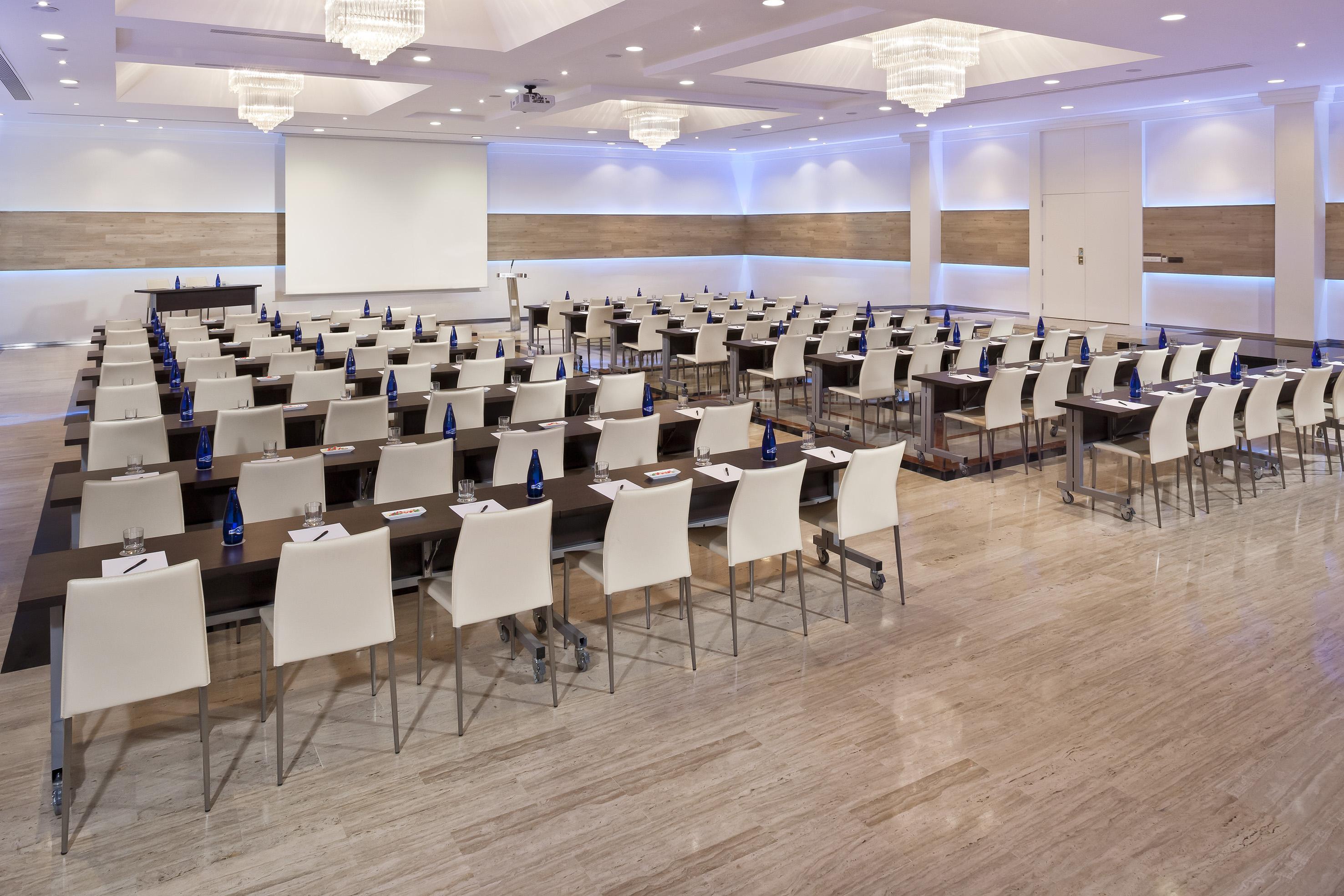 The Level At Melia Sevilla מראה חיצוני תמונה